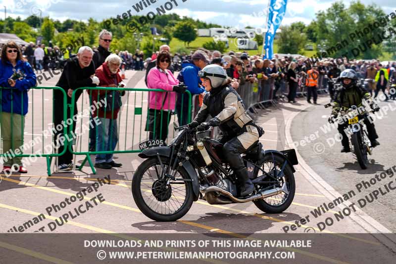 Vintage motorcycle club;eventdigitalimages;no limits trackdays;peter wileman photography;vintage motocycles;vmcc banbury run photographs